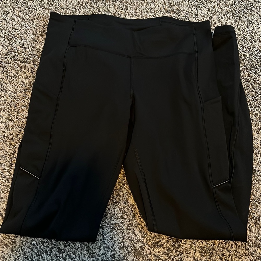 lululemon black pocket pants